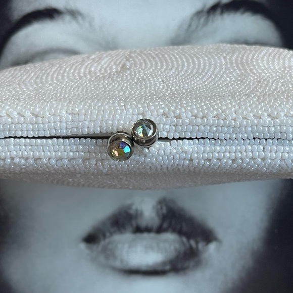 Sensational Hand Beaded Mid Century Evening Bag - Picture 4 of 6